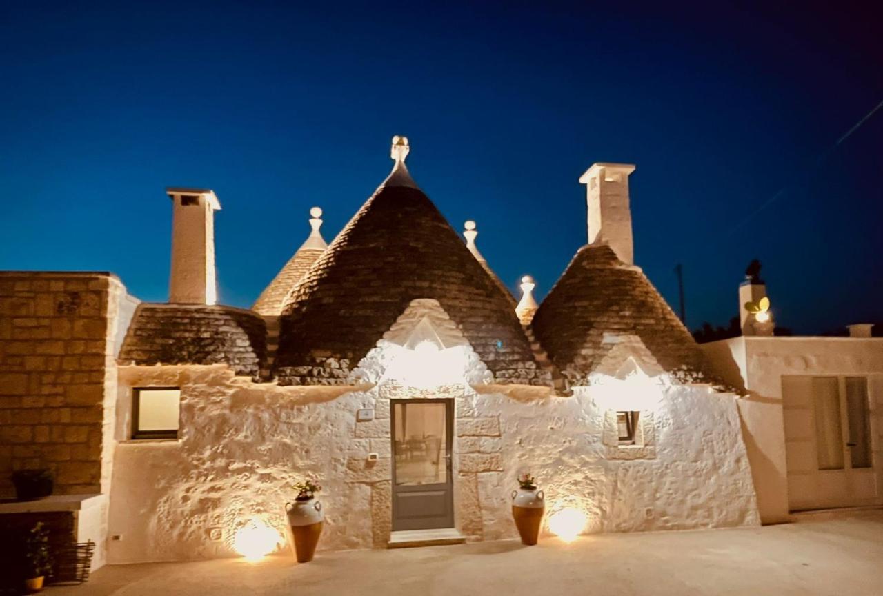 Trullo La Chicca Della Valle チステルニーノ エクステリア 写真